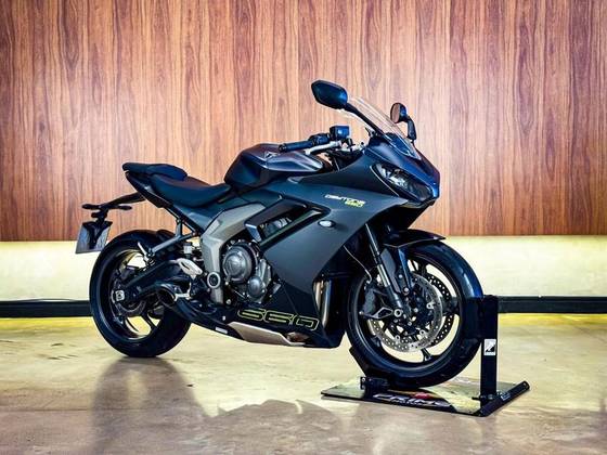 TRIUMPH DAYTONA 660 TRIUMPH DAYTONA 660